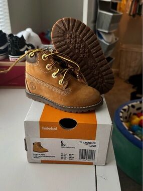 Timberland Toddler Wheat/Tan Lace-Up Nubuck Boot